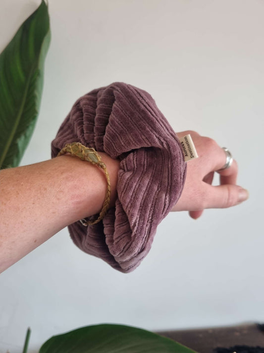 Lavender Chunky Scrunchie image 4