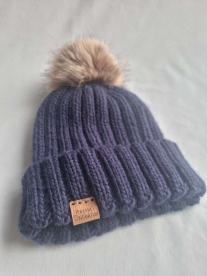 Adult's Chunky Knit Wolly Hat image 2