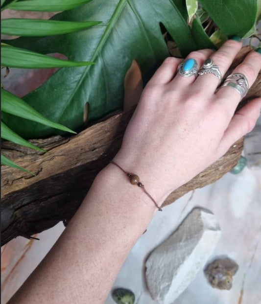 Friendship bracelet